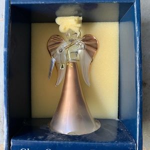 2 Glass ornament figurines